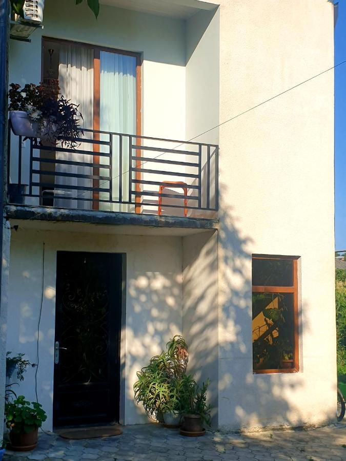 Four Seasons In Kutaisi Ξενοδοχείο Εξωτερικό φωτογραφία